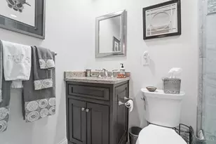 2200 Victory Pkwy, Cincinnati, OH 45206 - Photo 31