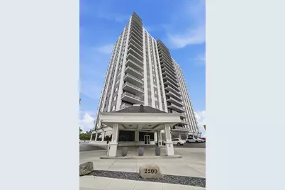 2200 Victory Parkway #2303, Cincinnati, OH 45206 - Photo 1