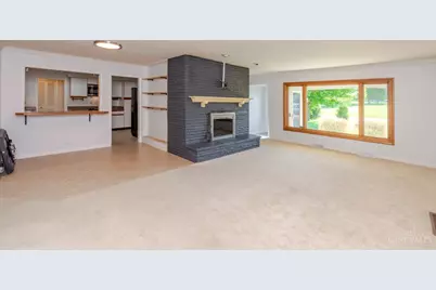 5665 Little Sugar Creek Road, Sugarcreek Twp, OH 45440 - Photo 7