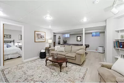 2215 Trappers Knoll Drive, Batavia Township, OH 45103 - Photo 33