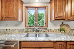 2215 Trappers Knoll Dr, Batavia Township, OH 45103 - Photo 21