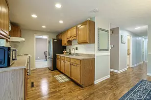 877 Tivoli Ln, Springdale, OH 45246 - Photo 13