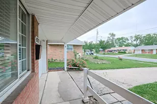 877 Tivoli Ln, Springdale, OH 45246 - Photo 31