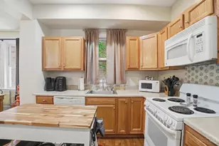 2355 Chickasaw St, Cincinnati, OH 45219 - Photo 15