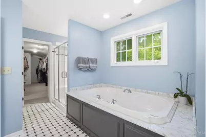 4318 Ashley Oaks Drive, Cincinnati, OH 45227 - Photo 41