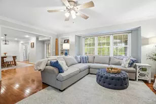 4318 Ashley Oaks Dr, Cincinnati, OH 45227 - Photo 13