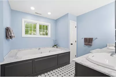 4318 Ashley Oaks Drive, Cincinnati, OH 45227 - Photo 39