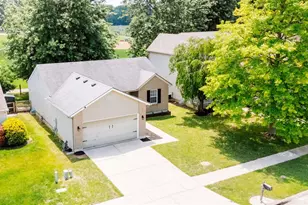 495 Antietam Blvd, Hamilton Township, OH 45039 - Photo 3