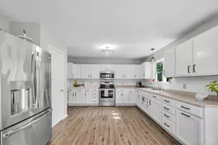 2428 Kremer Ave, Cincinnati, OH 45225 - Photo 9