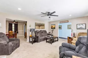 1200 Clovernook Dr, Hamilton, OH 45013 - Photo 5