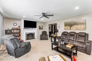 1200 Clovernook Dr, Hamilton, OH 45013 - Photo 3