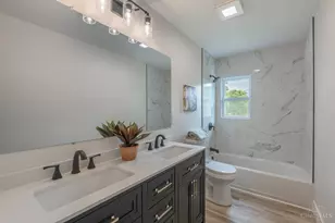 3881 Robinson Vail Rd, Franklin, OH 45005 - Photo 13