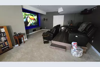 2440 Ashton Court, Cincinnati, OH 45244 - Photo 37