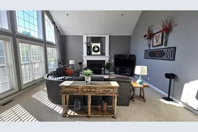 2440 Ashton Court, Cincinnati, OH 45244 - Photo 13