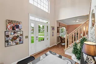 1551 Hunt Club Dr, Miami Township, OH 45150 - Photo 5