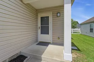 3035 Tenor Dr, Goshen, OH 45140 - Photo 5