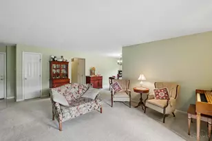 3371 Diehl Rd, Cincinnati, OH 45211 - Photo 7