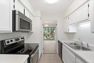 2111 Sutton Ave, Cincinnati, OH 45230 - Photo 13
