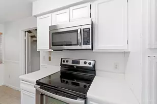 2111 Sutton Ave, Cincinnati, OH 45230 - Photo 15