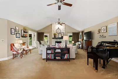 8711 Toftrees Lane, Springboro, OH 45066 - Photo 11