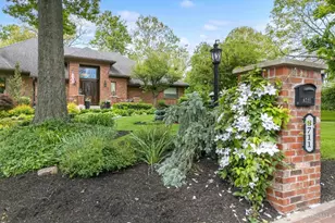 8711 Toftrees Ln, Springboro, OH 45066 - Photo 3