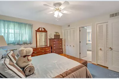 3345 Longmeadow Lane, Amberley, OH 45236 - Photo 25