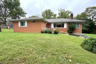 2451 Hunt Rd, Reading, OH 45215 - Photo 3