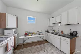 677 State Ave, Cincinnati, OH 45204 - Photo 11