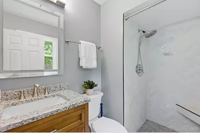 11662 Sharonwoods Court, Cincinnati, OH 45241 - Photo 19