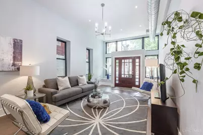 163 E McMicken Avenue, Cincinnati, OH 45202 - Photo 3