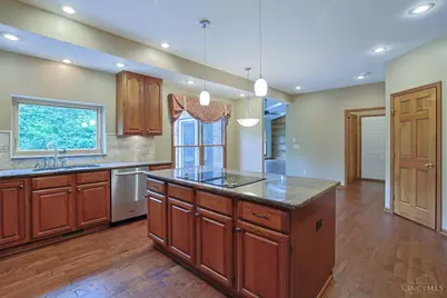 7939 Woodglen Drive, West Chester, OH 45069 - Photo 15