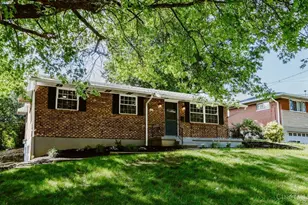 673 Karnak Ct, Delhi Township, OH 45233 - Photo 1