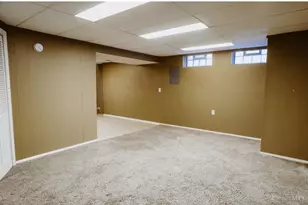 673 Karnak Ct, Delhi Township, OH 45233 - Photo 9