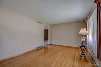 1156 Cleveland Avenue, Hamilton, OH 45013 - Photo 3