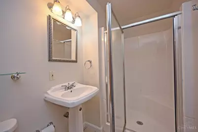 913 Bilamy Court, Springfield Township, OH 45224 - Photo 31