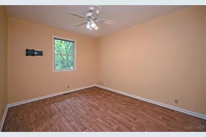 913 Bilamy Court, Springfield Township, OH 45224 - Photo 27