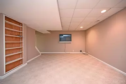 913 Bilamy Court, Springfield Township, OH 45224 - Photo 29