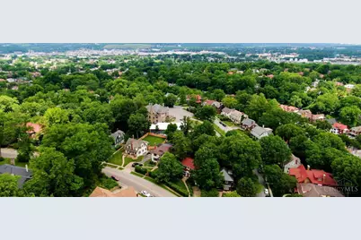 756 Clinton Springs Avenue, Cincinnati, OH 45229 - Photo 43