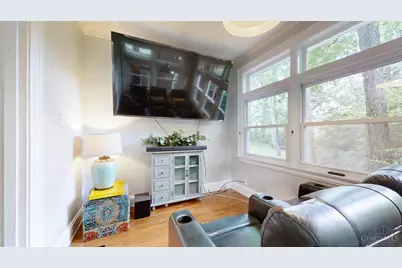 756 Clinton Springs Avenue, Cincinnati, OH 45229 - Photo 11