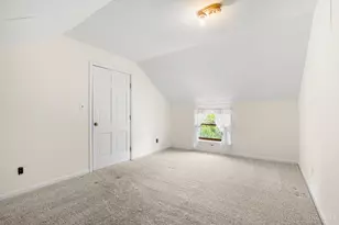 5856 Blue Rock Rd, Cincinnati, OH 45247 - Photo 21