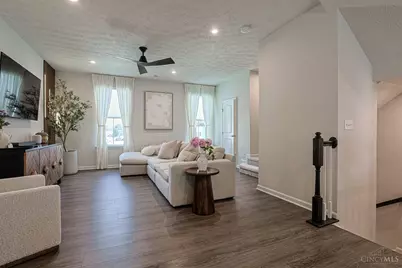 25 Wentworth Lane, Cincinnati, OH 45236 - Photo 9