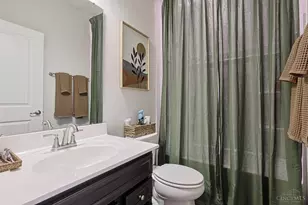25 Wentworth Ln, Cincinnati, OH 45236 - Photo 33