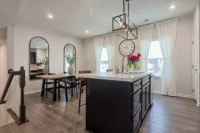 25 Wentworth Lane, Cincinnati, OH 45236 - Photo 17