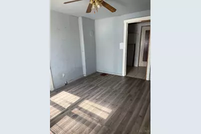 955 Simmons Avenue, Lincoln Heights, OH 45215 - Photo 7