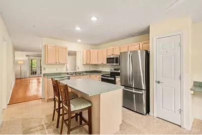 5461 Asbury Lake Drive #78, Green Township, OH 45247 - Photo 3
