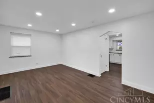 3942 Standish Ave, Cincinnati, OH 45213 - Photo 9