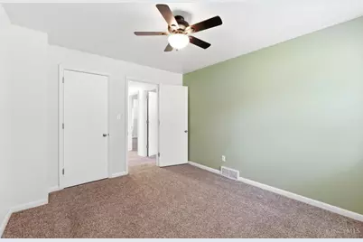 3721 Fiesta Way, Middletown, OH 45044 - Photo 31