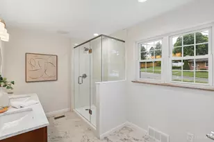 3141 Balsamridge Dr, Cincinnati, OH 45239 - Photo 23