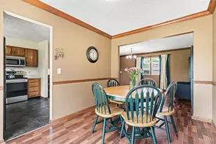 6092 Brofield Dr, Fairfield Township, OH 45011 - Photo 5