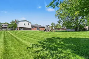 6092 Brofield Dr, Fairfield Township, OH 45011 - Photo 15